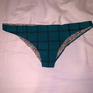 Acacia Waikoloa Bottoms in Seaweed Stitch